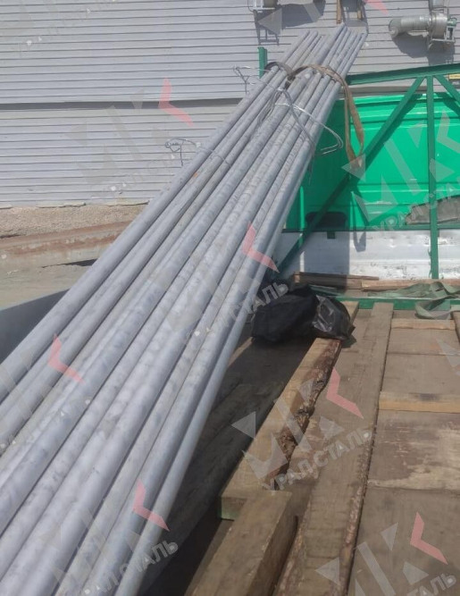Труба электросварная оцинкованная 28х1 ст. 3 6 м в Барнауле