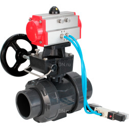 Кран шаровой BV4242E-FP-GRM-ISO Дн100 Ру10 полнопроходной, корпус - НПВХ, шар - НПВХ, уплотнение - EPDM, с пневмоприводом PA-DA-065, пневмораспределителем 4V320-08 AC220V и ручным дублером MON1-250-T26-ISO