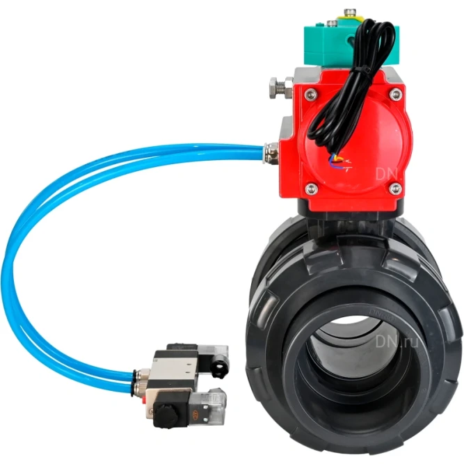 Кран шаровой BV4242E-FP-GRM-ISO Дн40 Ру10 полнопроходной, корпус - НПВХ, шар - НПВХ, уплотнение - EPDM, с пневмоприводом PA-SA-065, пневмораспределителем 4V320-08 AC220V и магнитным переключателем ALS200D в Барнауле